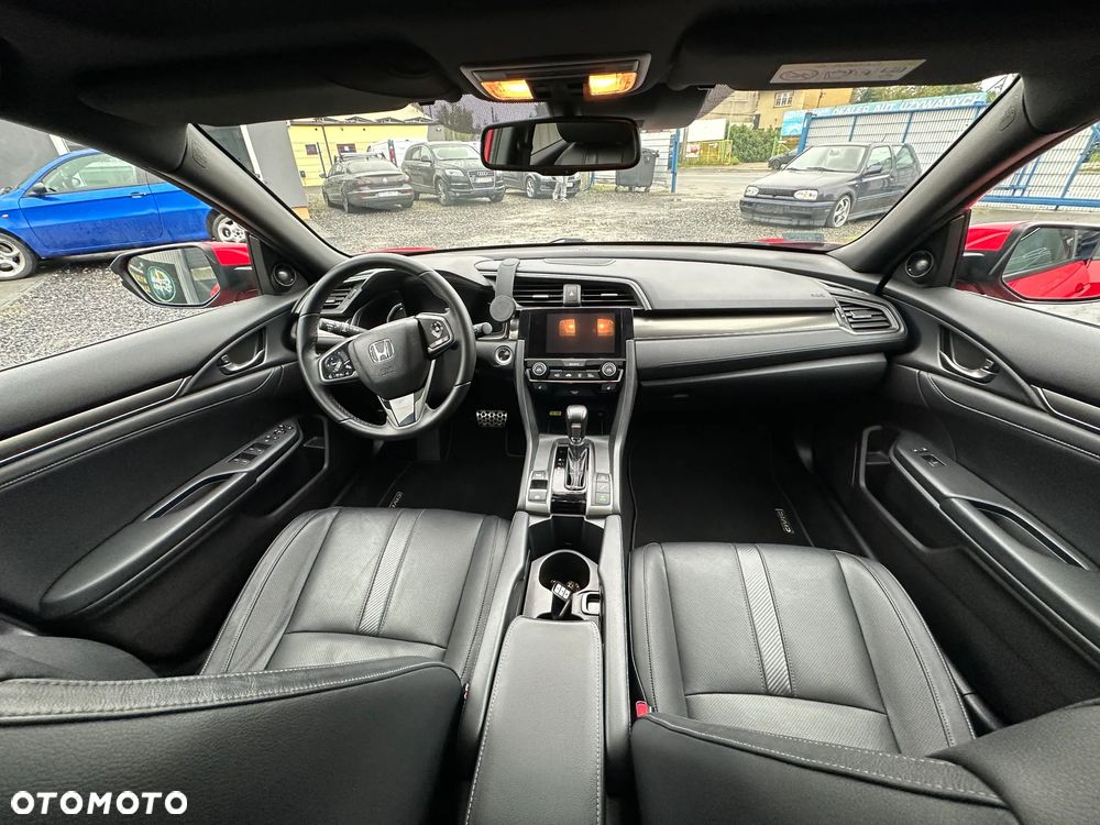 Honda Civic 1.0 T Executive Sport Line - 14