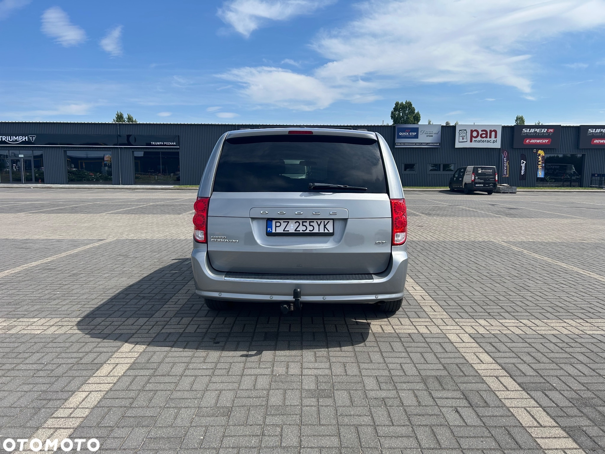 Dodge Grand Caravan - 7