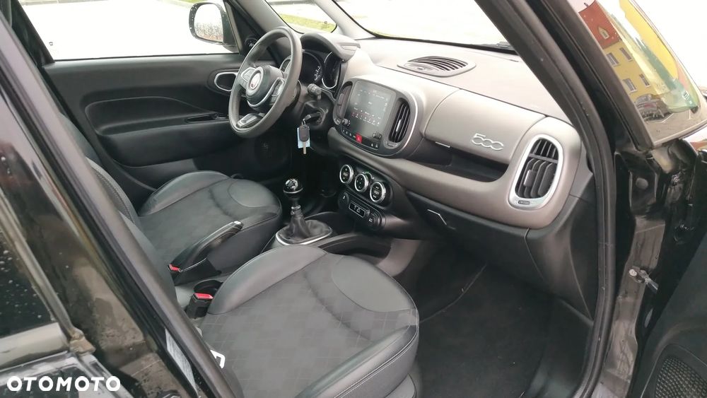 Fiat 500L - 25