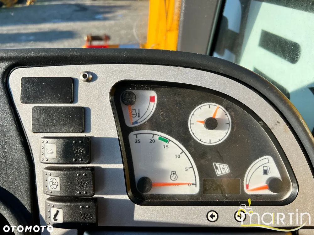 JCB 541-70 Agri Super - 15