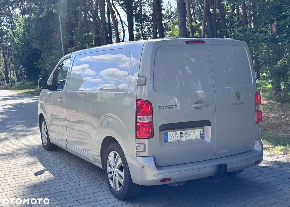 Peugeot Expert - 8