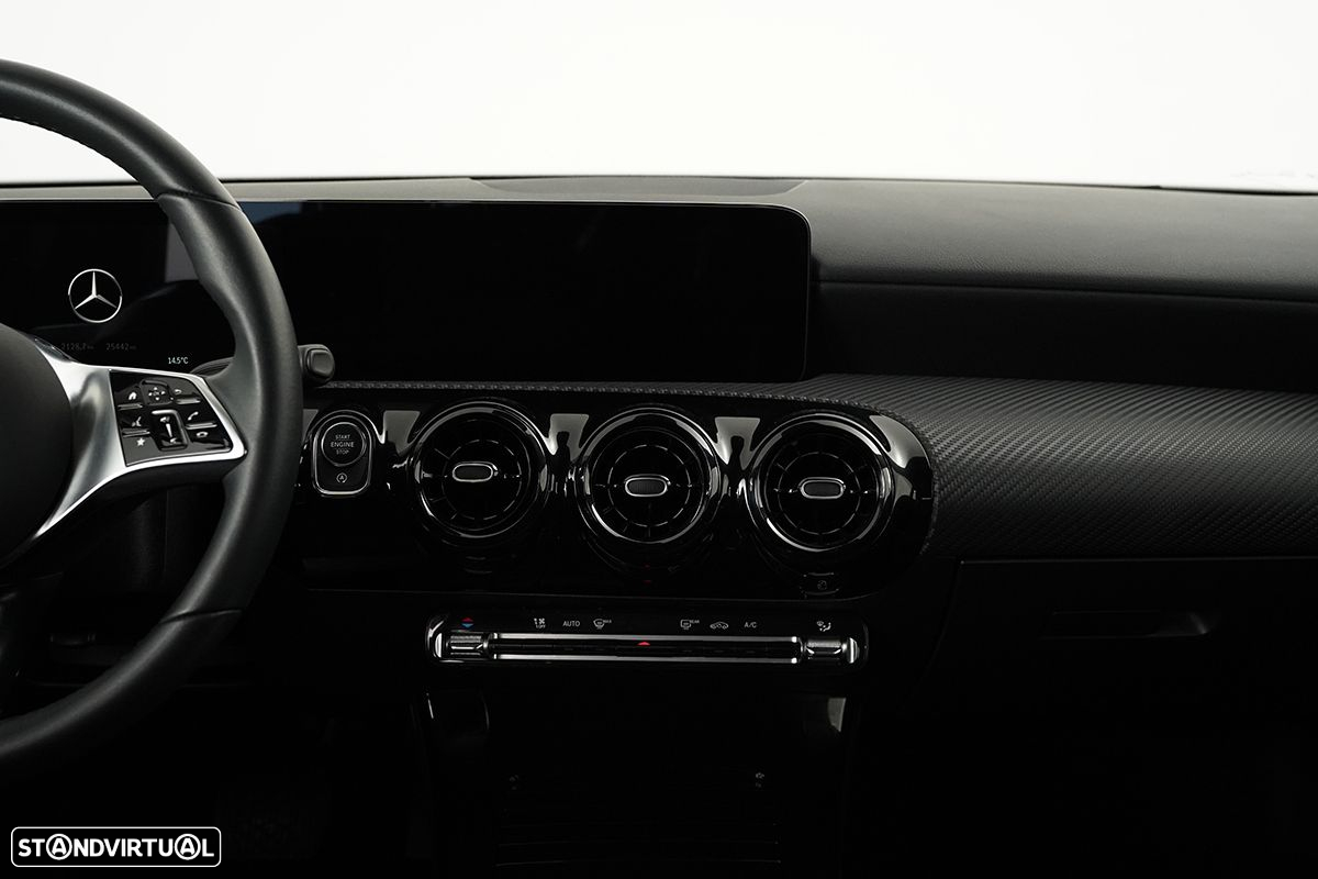 Mercedes-Benz A 200 Standard - 8