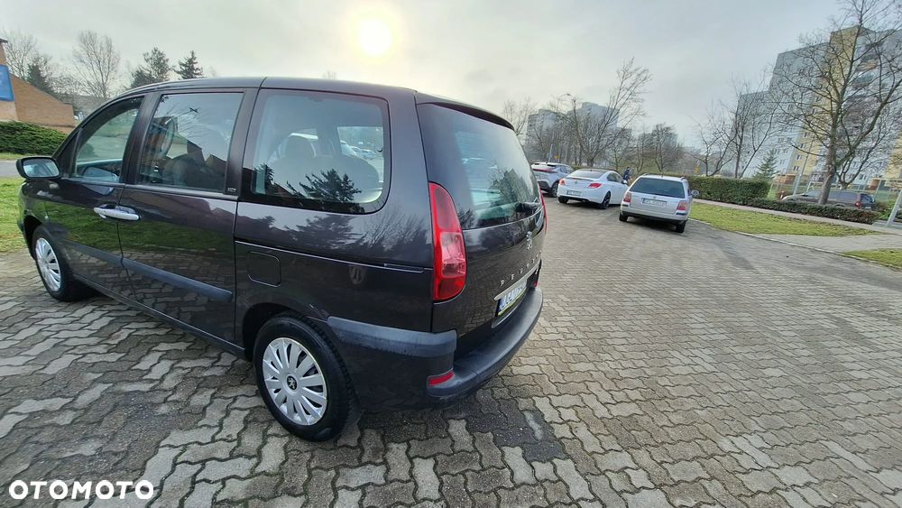 Peugeot 807 2.0 HDi Trendy - 4