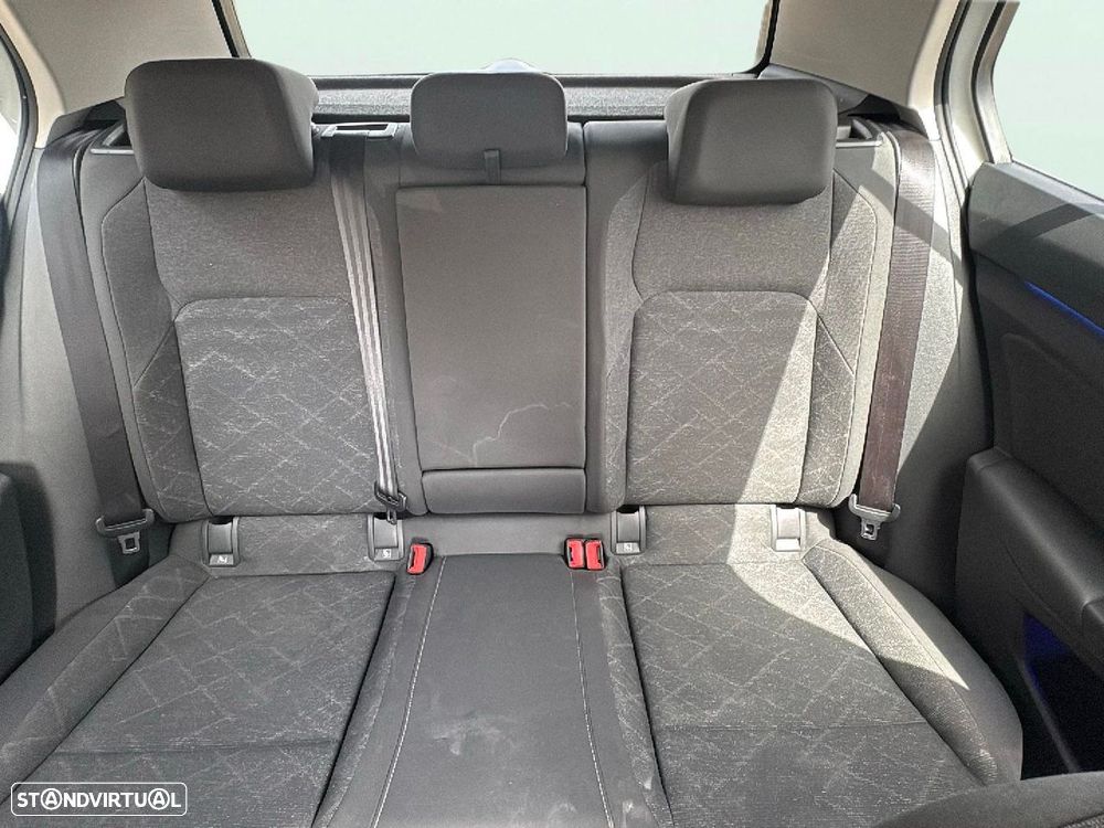 VW Golf 1.0 TSI Life - 10