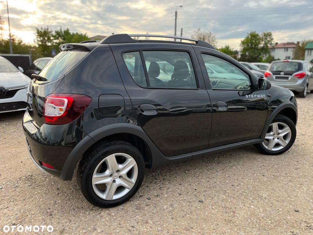 Dacia Sandero Stepway TCe 90 (S&S) Prestige - 4