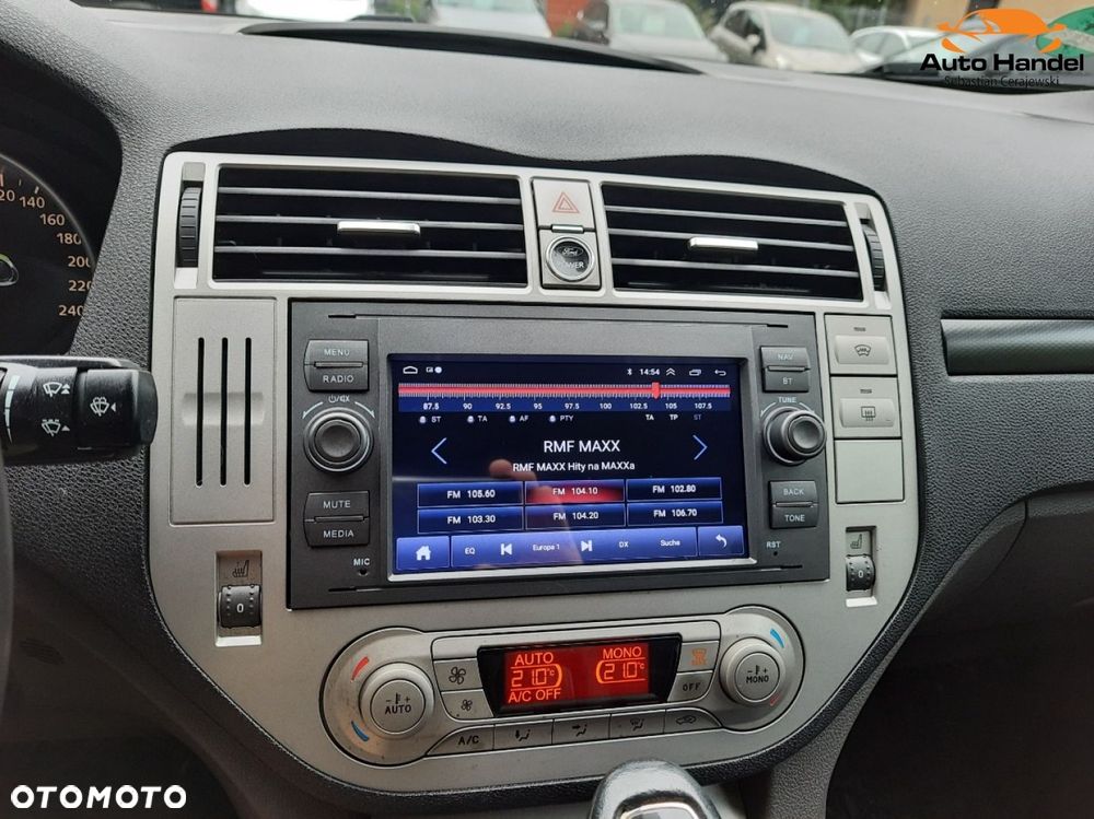 Ford Kuga 2.0 TDCi 4x4 Titanium - 23