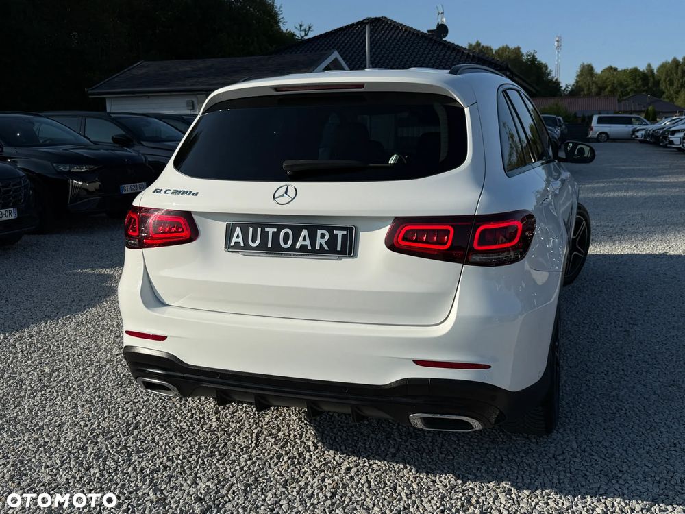 Mercedes-Benz GLC 200 d 4Matic 9G-TRONIC AMG Line - 13