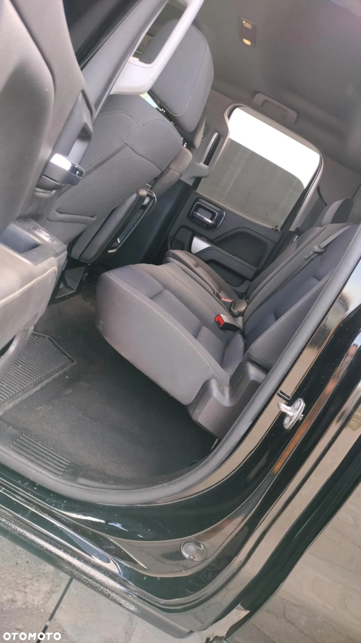 Chevrolet Silverado - 13