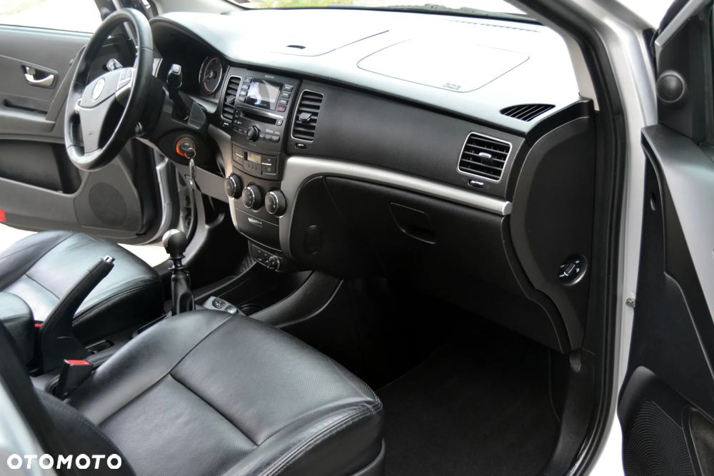 SsangYong/KGM Korando 2.0 E-XDi DPF 2WD Sapphire - 25