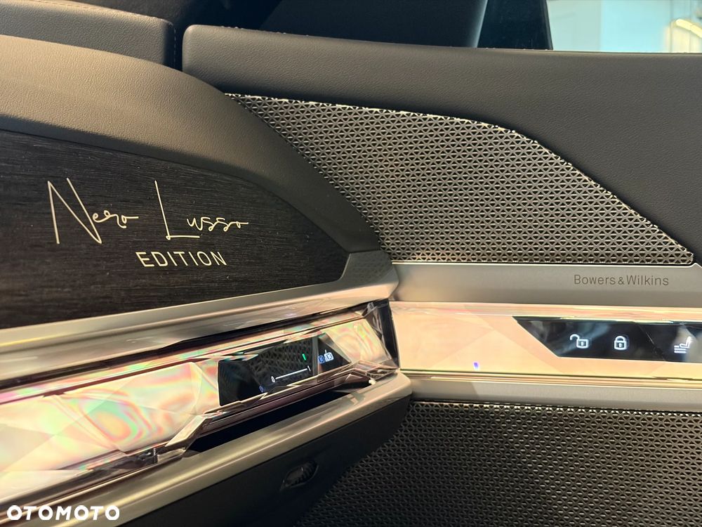 BMW Seria 7 740d xDrive mHEV Nero Lusso Edition sport - 23