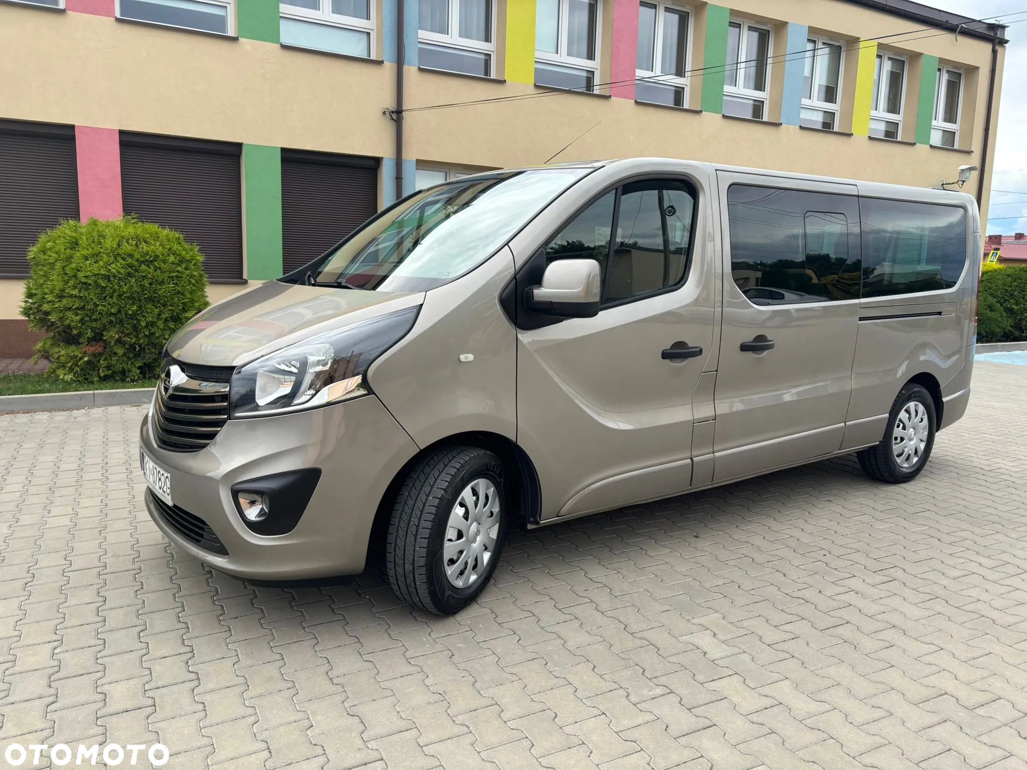Opel Vivaro 1.6 D (CDTI) L2H1 - 1