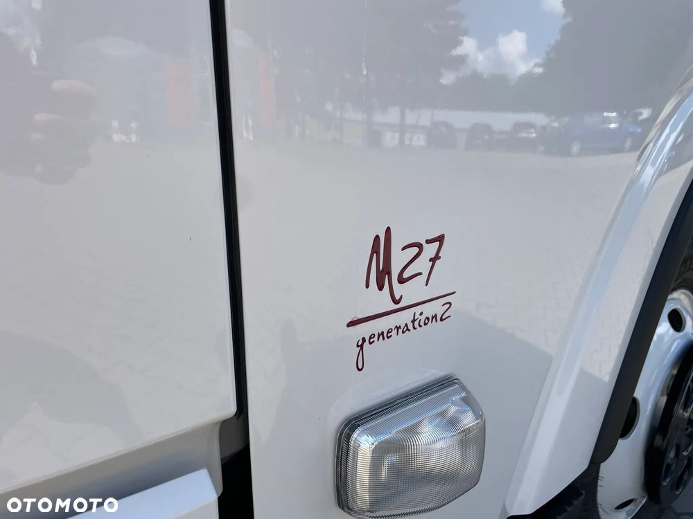 Isuzu M27 GENERATION 2 - 7