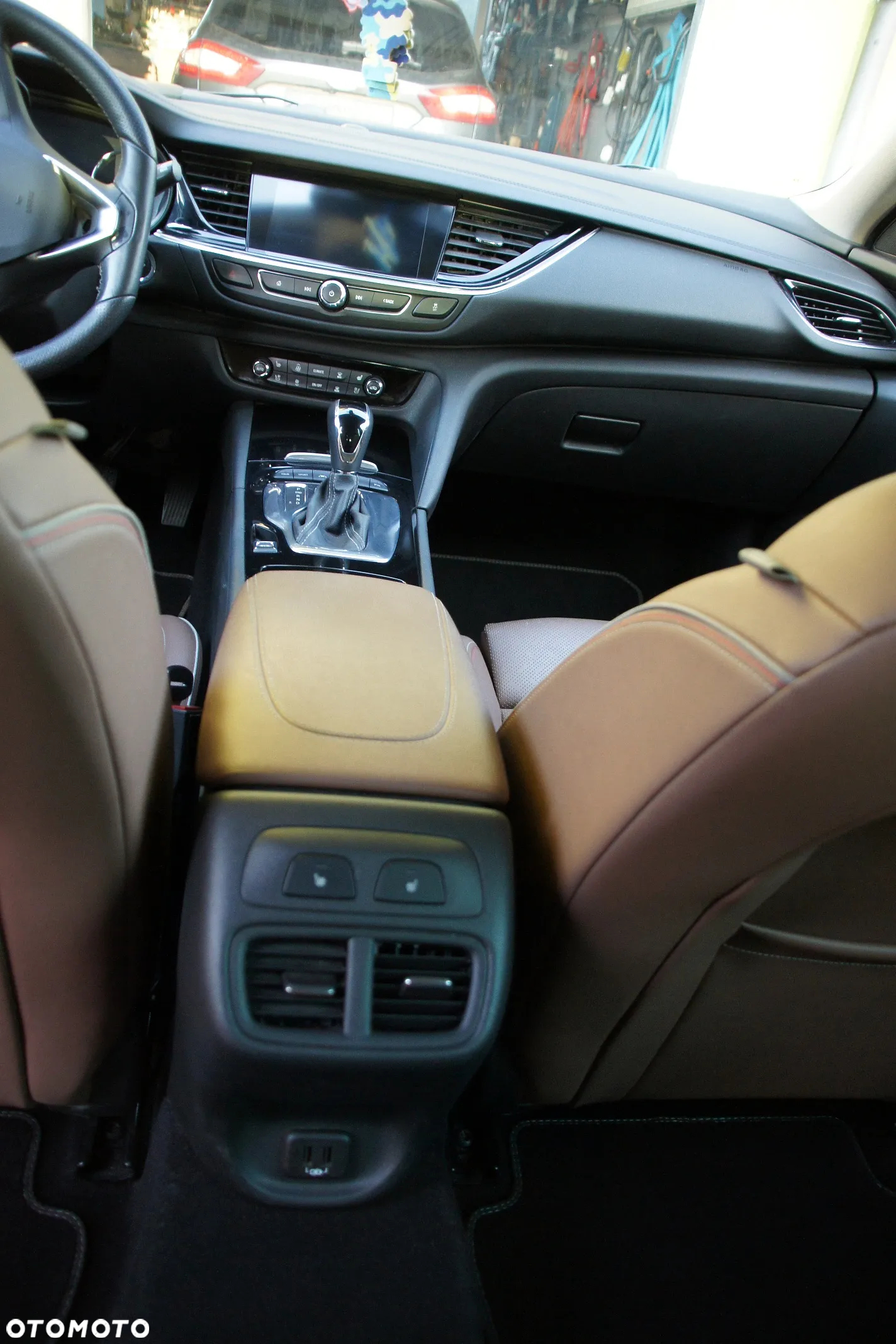 Opel Insignia Sports Tourer 2.0 Diesel Ultimate Exclusive - 8