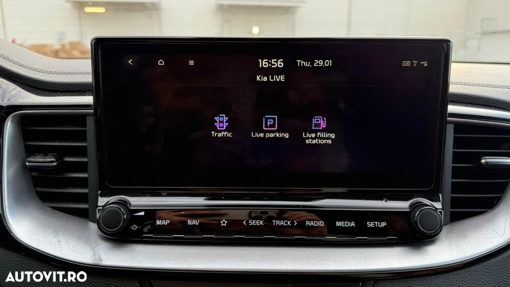 Kia Ceed 1.6 DSL MHEV 7DCT HP GT Line - 32