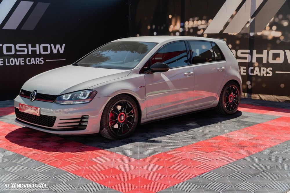 VW Golf 2.0 TSi GTi DSG - 2