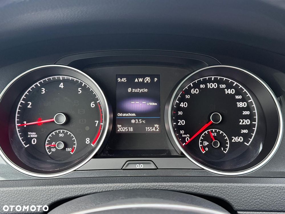 Volkswagen Golf 1.5 TSI BMT Comfortline DSG - 5