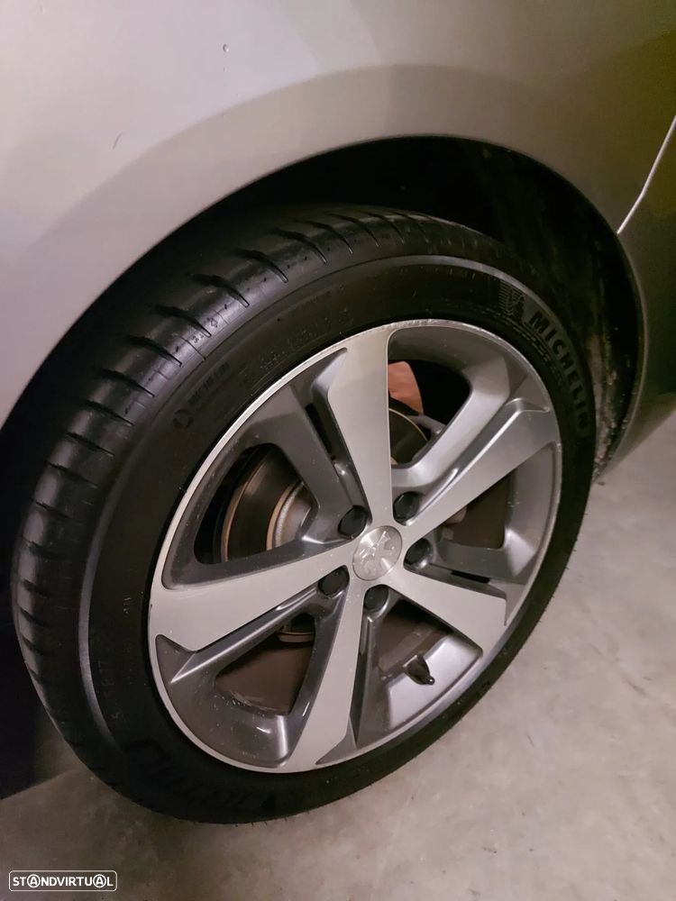 Peugeot 308 SW 1.6 BlueHDi GT Line - 36