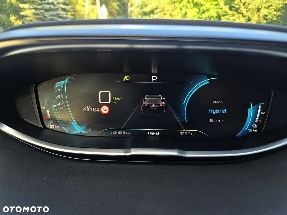 Peugeot 3008 1.6 PureTech Hybrid PHEV Allure S&S EAT8 - 27