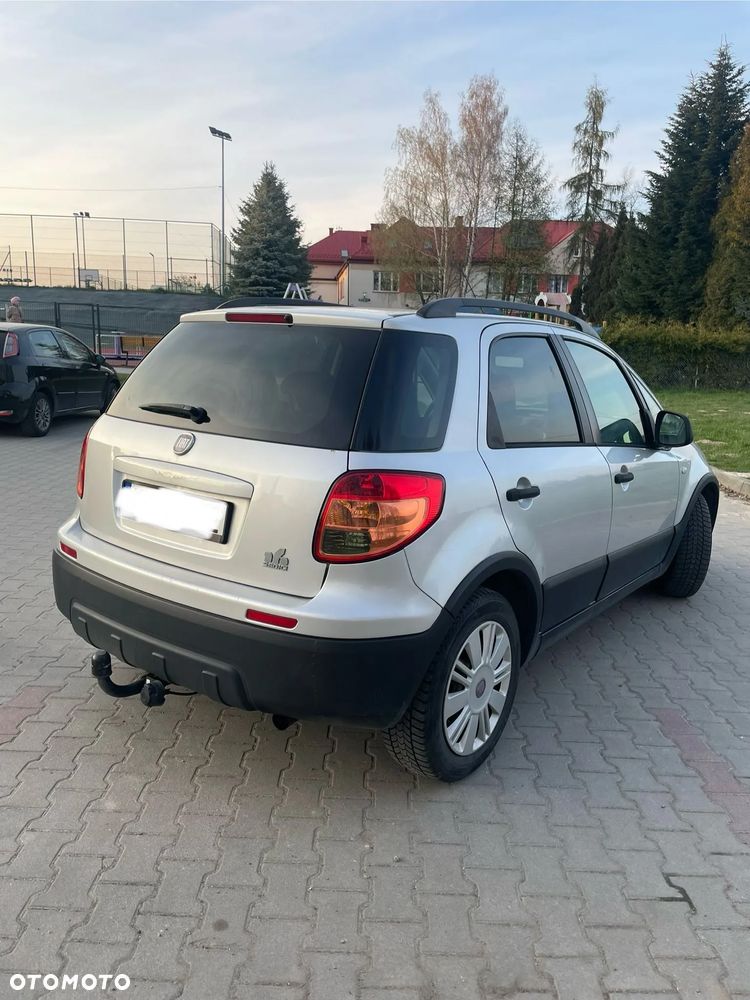 Fiat Sedici 1.9 Multijet 4x2 Fresh - 4