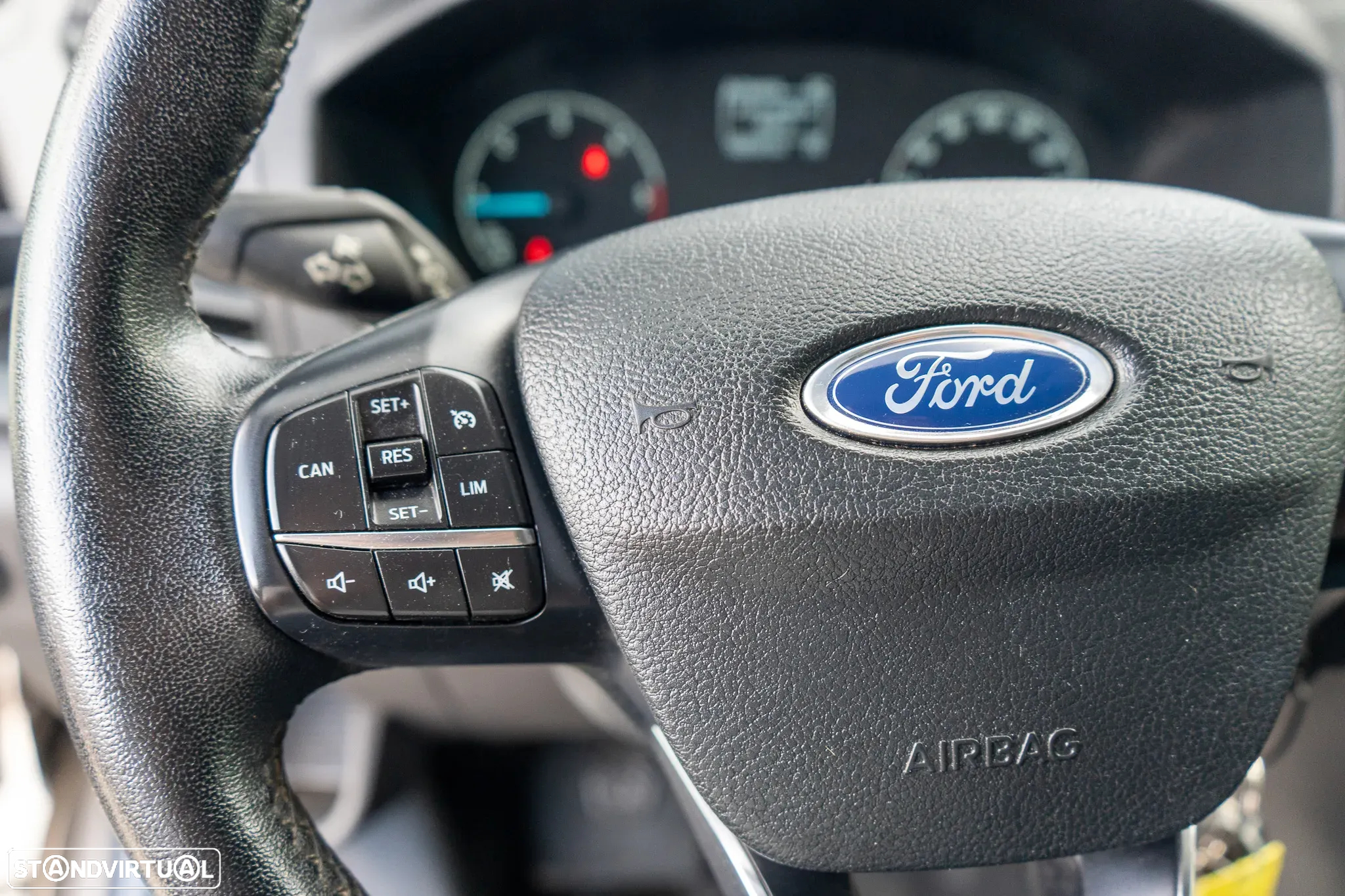 Ford 350 L3H3 Lkw VA Trend - 4