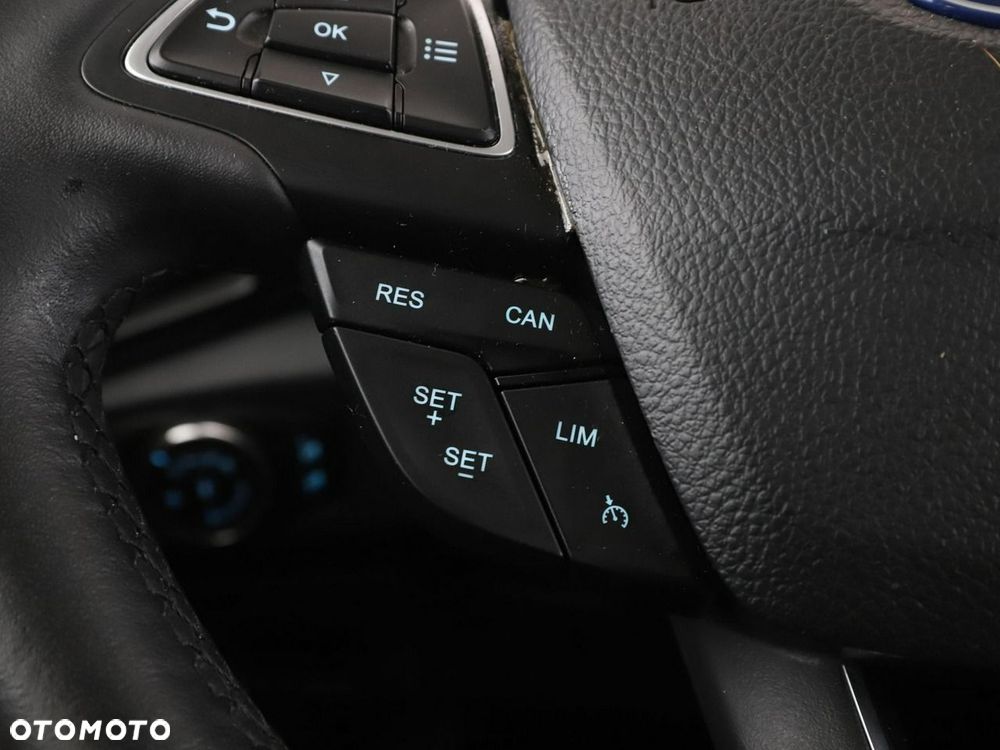 Ford EcoSport 1.0 EcoBoost TITANIUM - 30