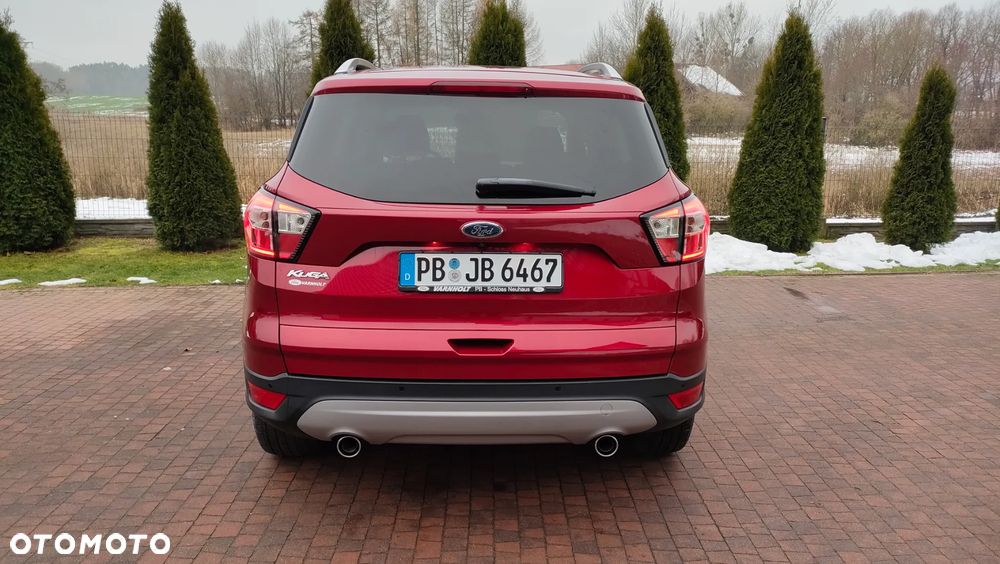 Ford Kuga 1.5 EcoBoost 2x4 Titanium - 9