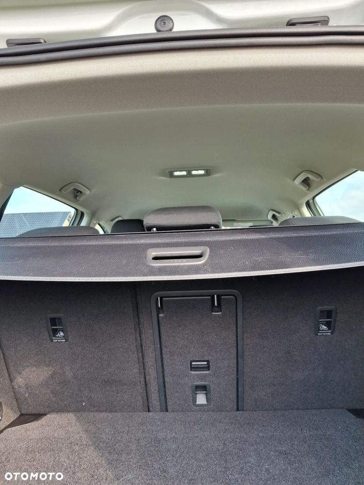 Volkswagen Golf 2.0 TDI Life - 27