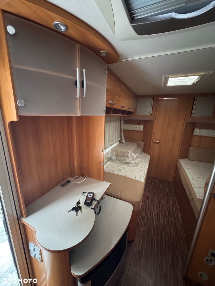 Hymer-Eriba Nova gl 580 - 10