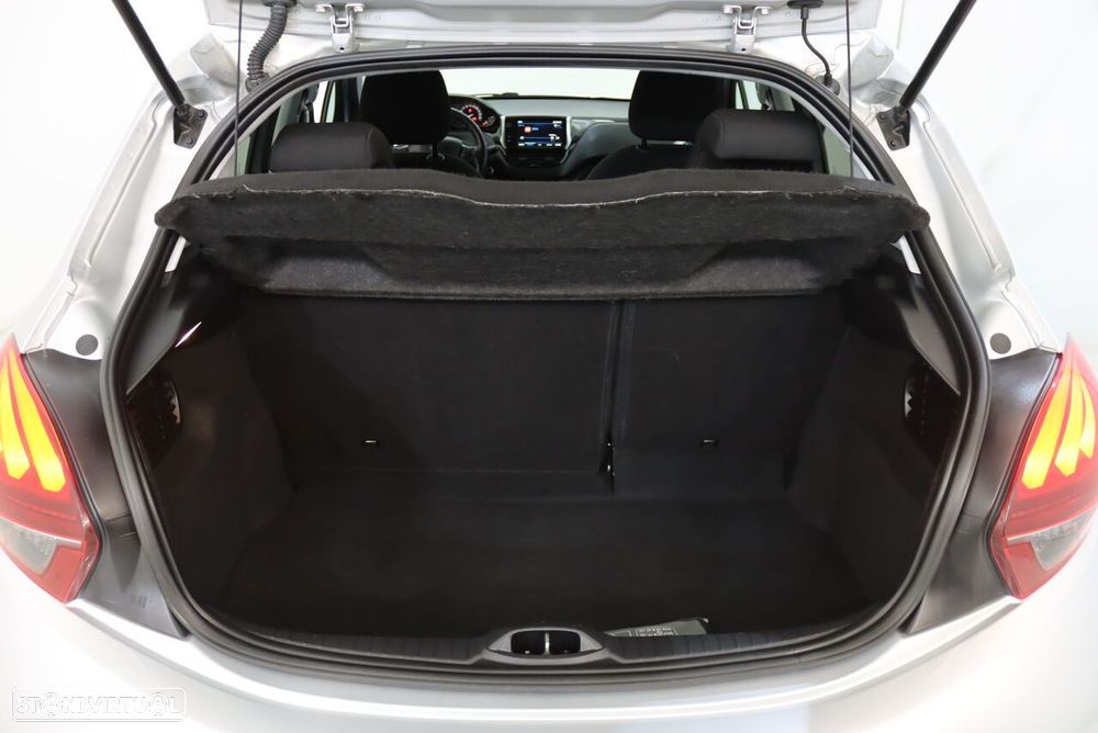 Peugeot 208 1.2 PureTech Style - 29