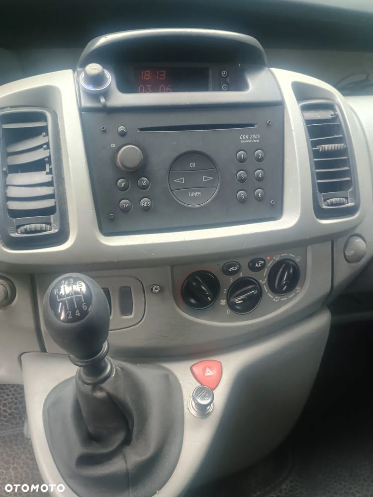 Opel Vivaro - 6