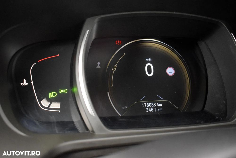 Renault Kadjar 1.2 TCe Intens - 32