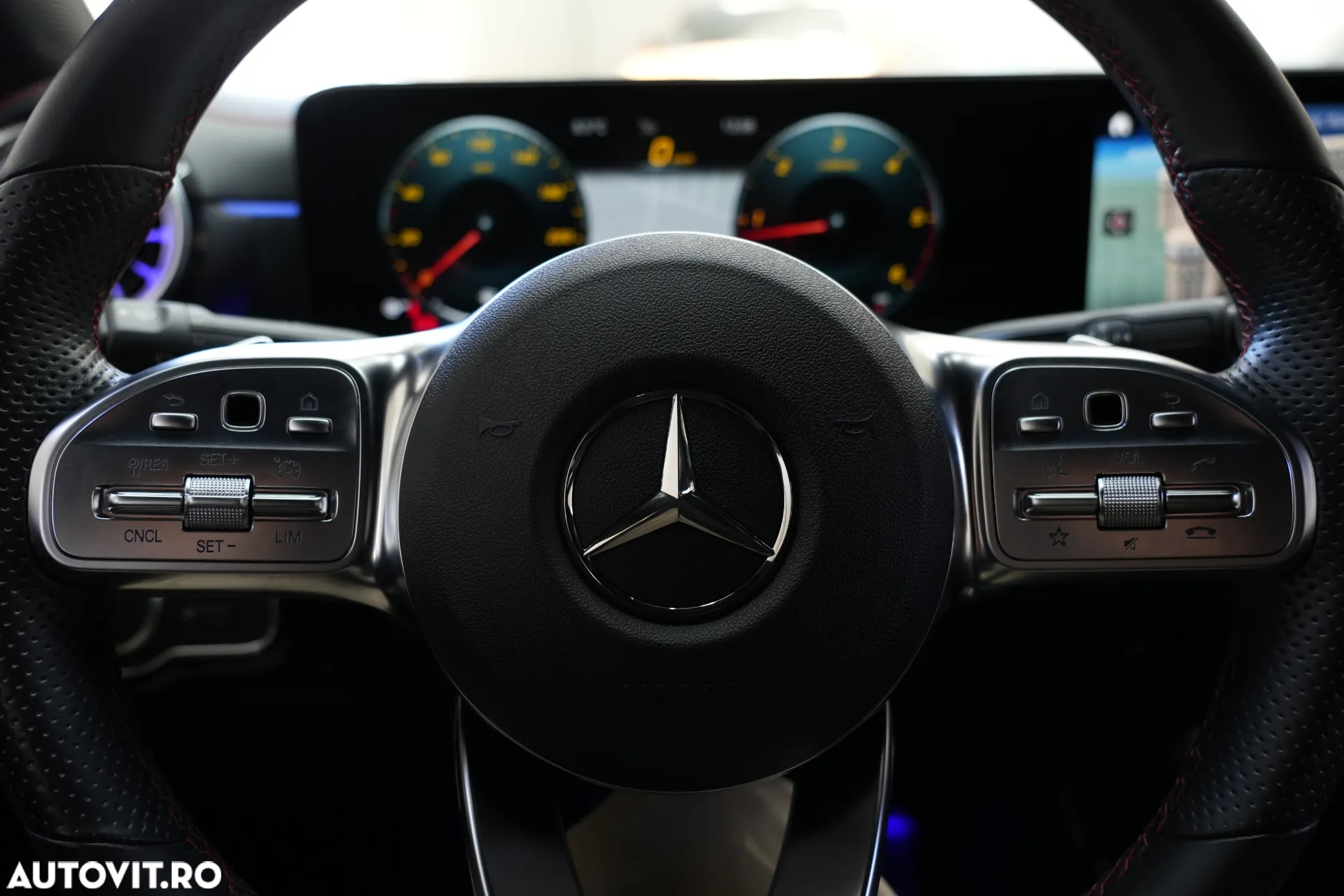 Mercedes-Benz CLA 180 d 8G-DCT AMG Line Advanced Plus - 13