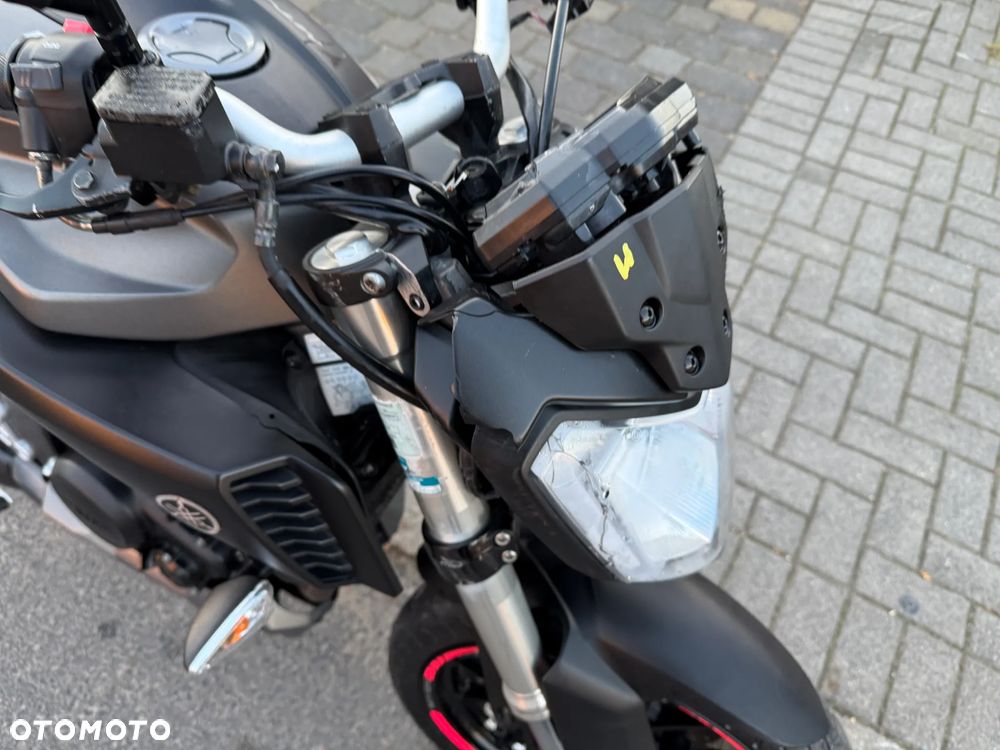 Yamaha MT - 25