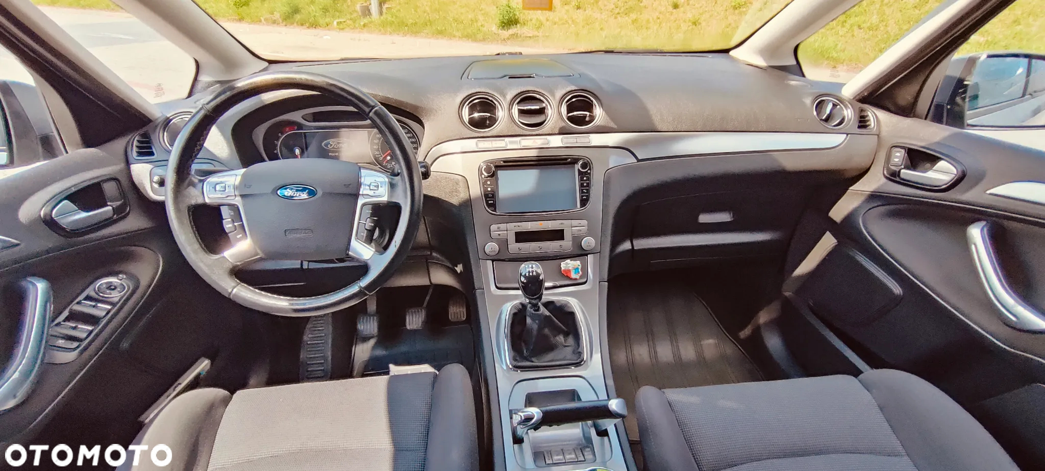 Ford S-Max - 8