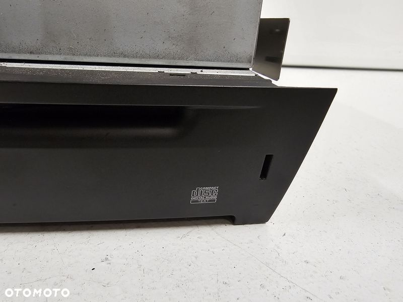 SAAB 9-3 93 II 2 WZMACNIACZ CZYTNIK RADIA CD 12771231 - 3