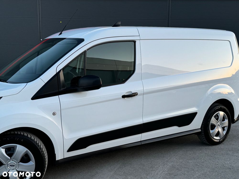 Ford Transit Connect - 12