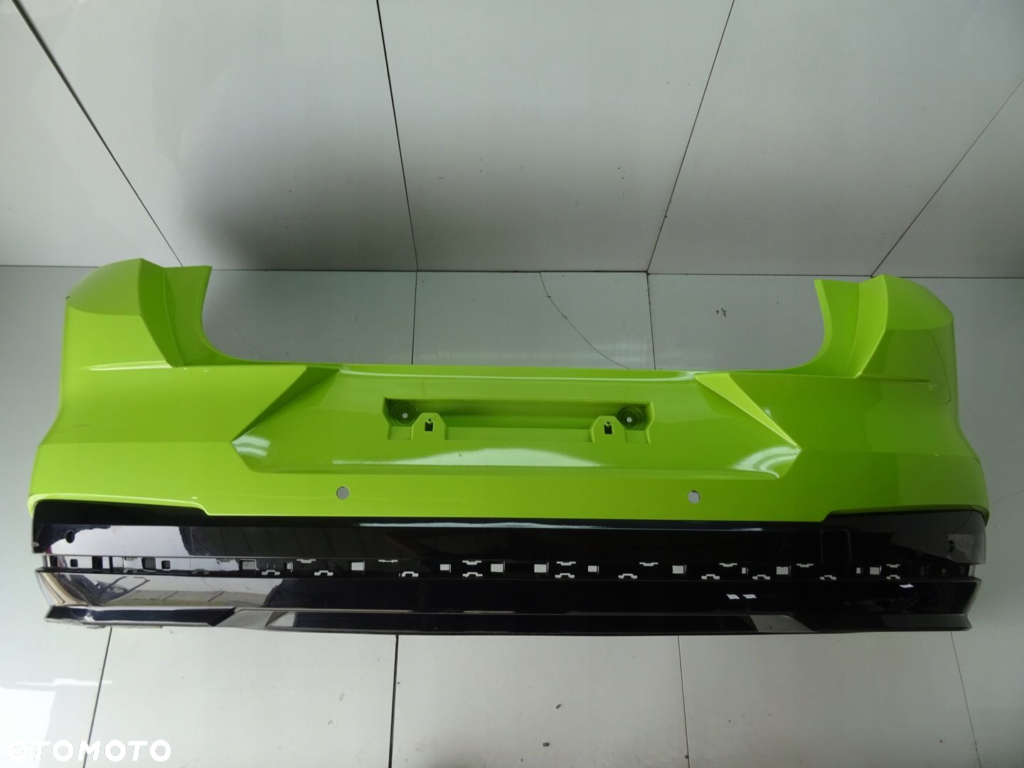 ORYGINALNY Zderzak tylny tył SKODA ENYAQ 21- COUPE RS - 2