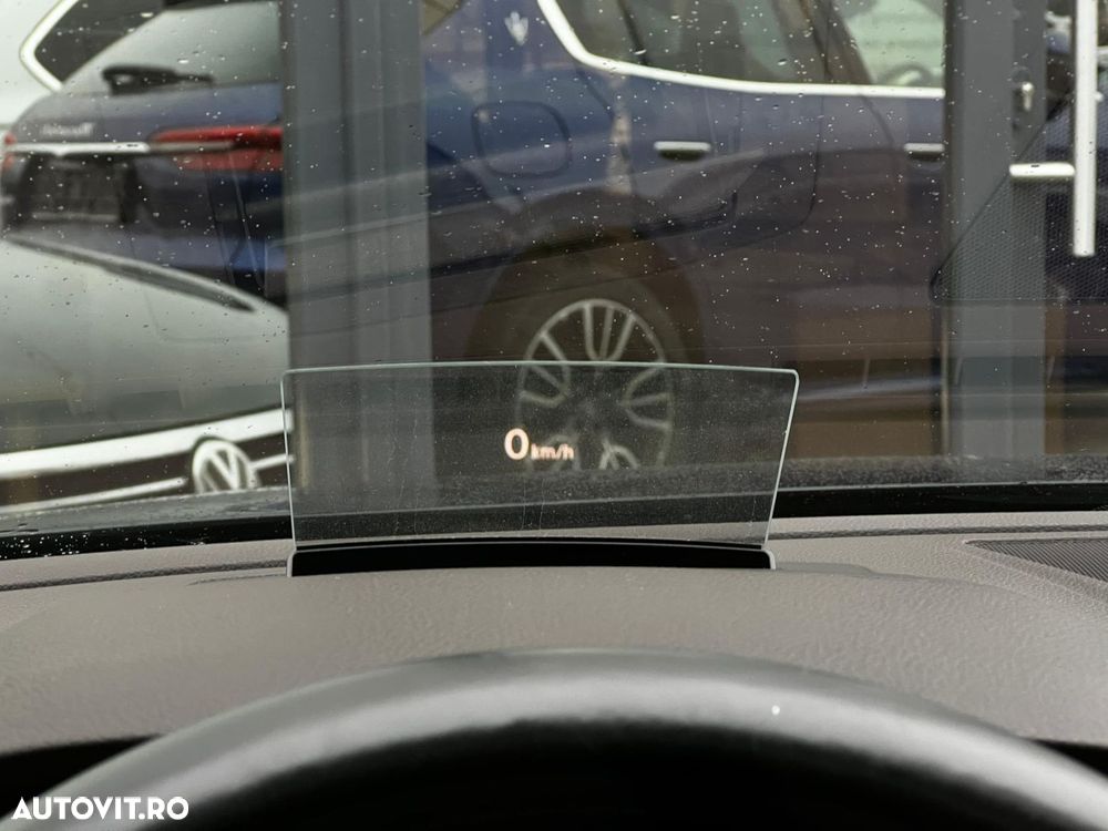 Volkswagen Passat - 21