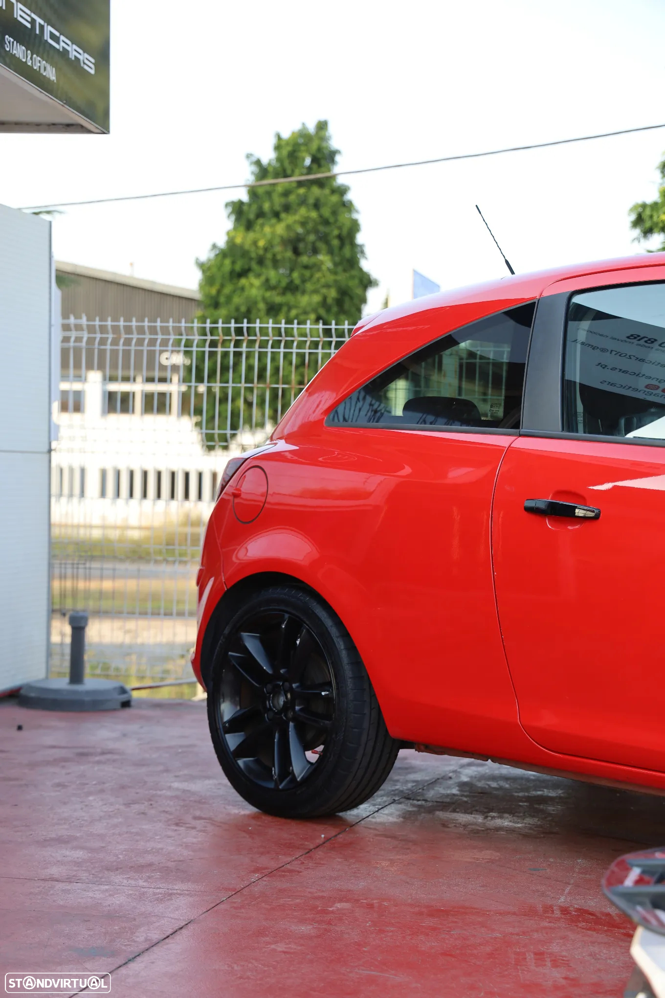 Opel Corsa 1.3 CDTi Black Edition - 4