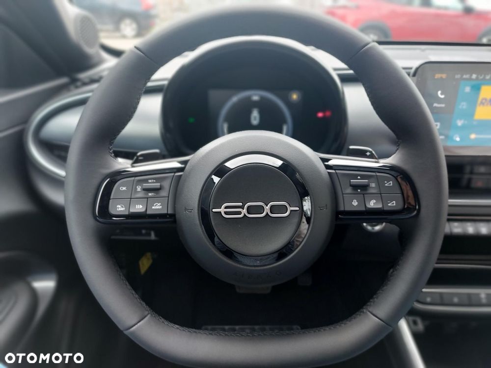Fiat 600 1.2 Turbo Sport eDCT - 17