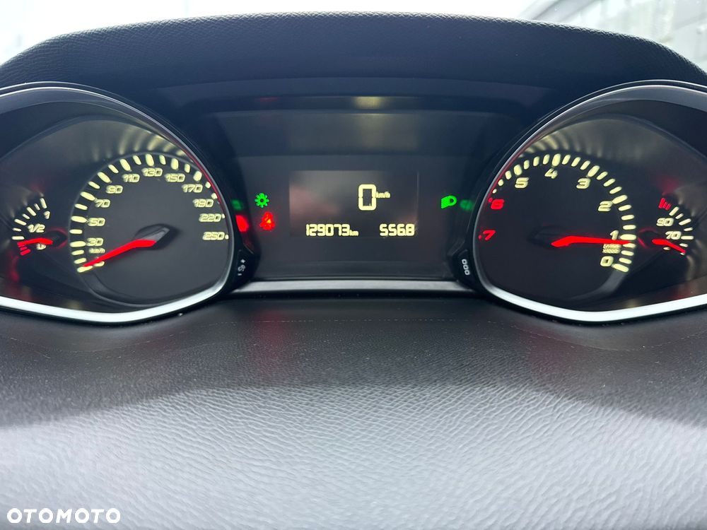 Peugeot 308 PureTech 130 Stop & Start Style - 9