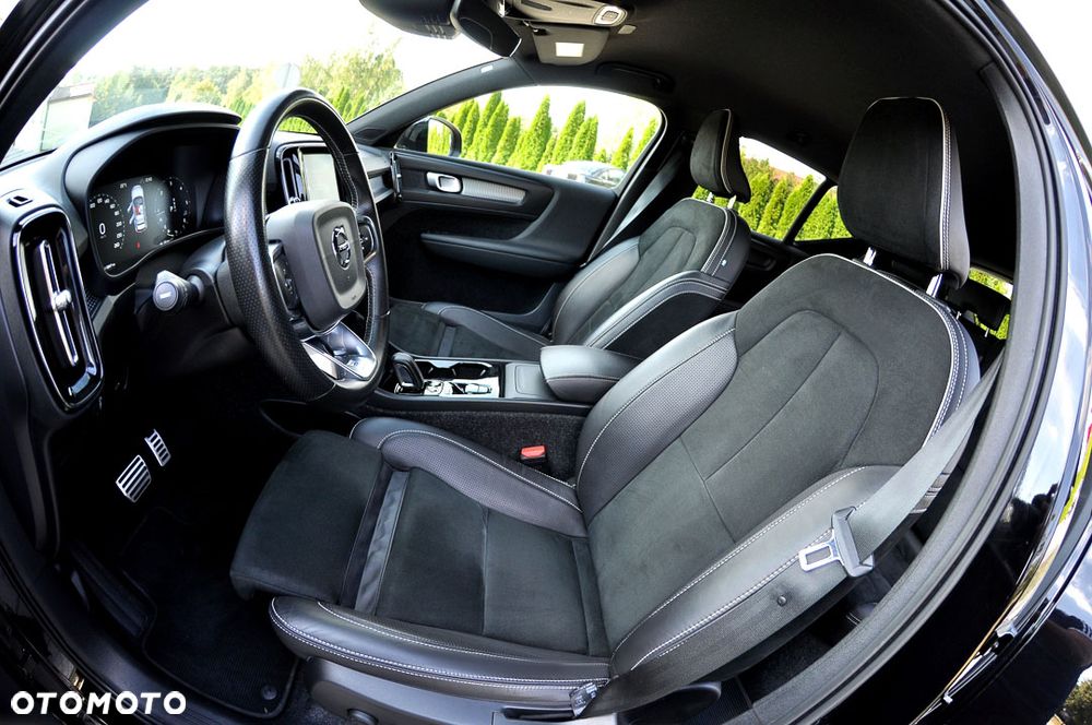 Volvo XC 40 T3 Geartronic RDesign - 13