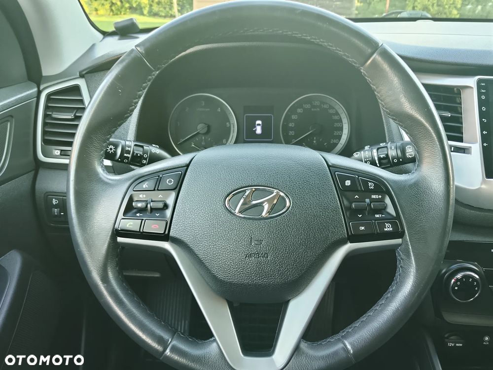 Hyundai Tucson blue 1.7 CRDi 2WD Advantage - 23