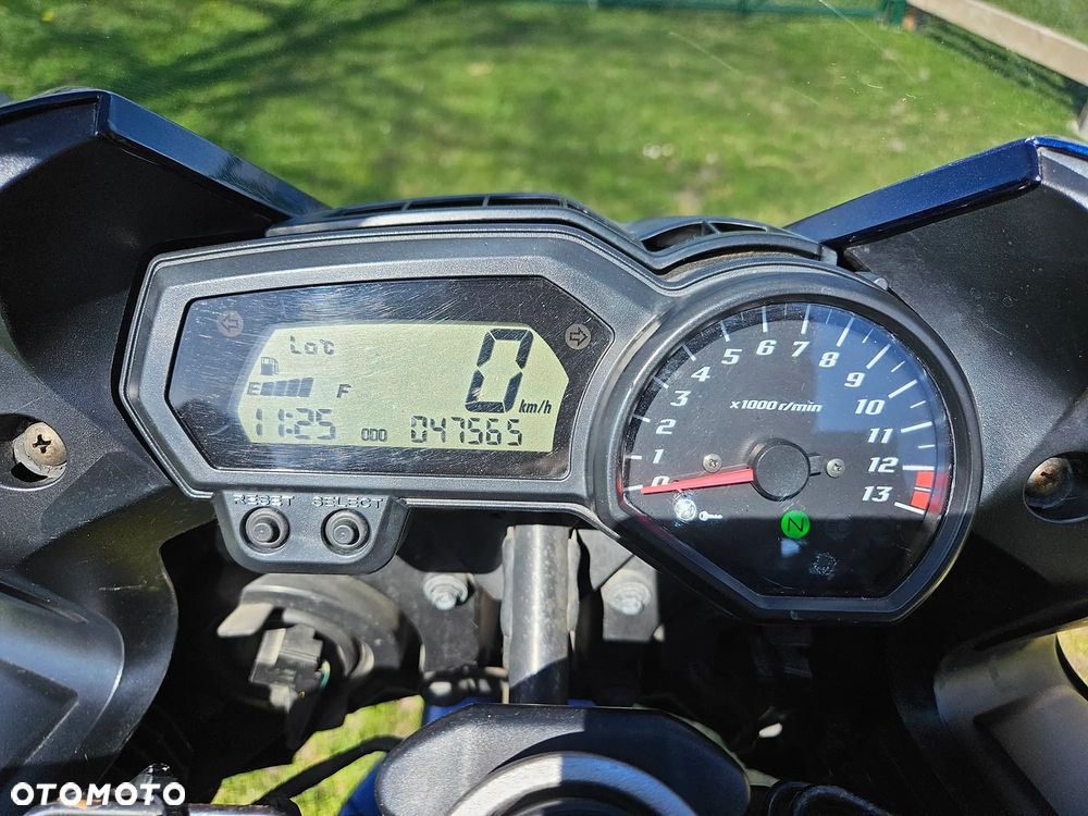 Yamaha FZ - 9