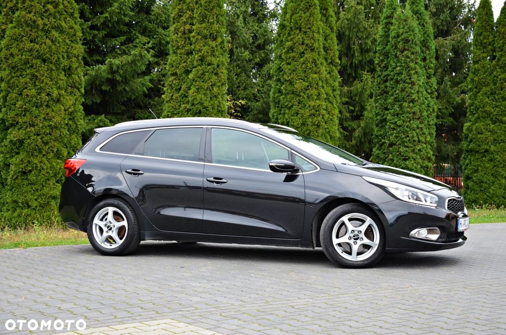 Kia Ceed 1.6 CRDi 128 Platinum Edition - 13