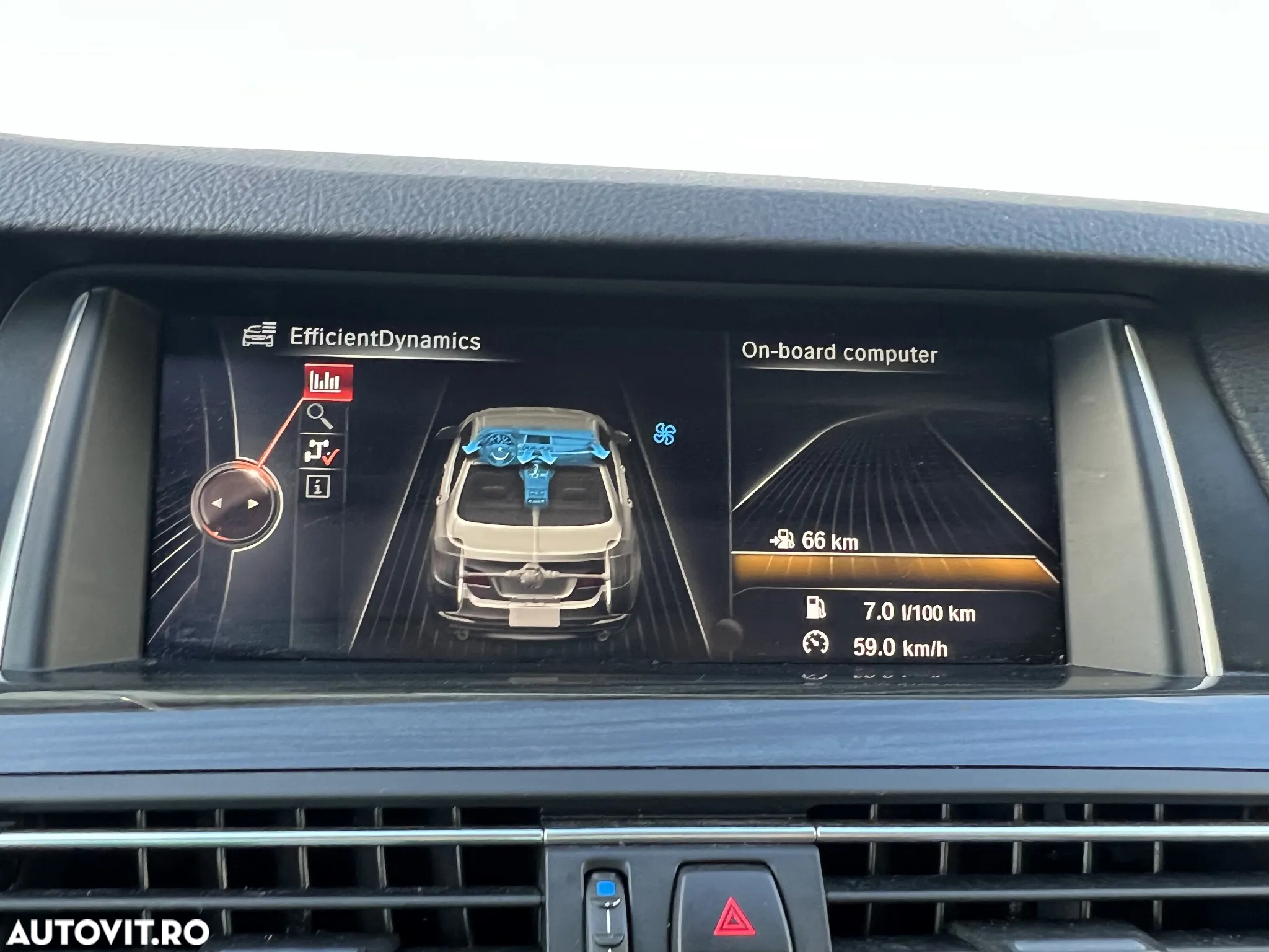 BMW Seria 5 525d Aut. Luxury Line - 26