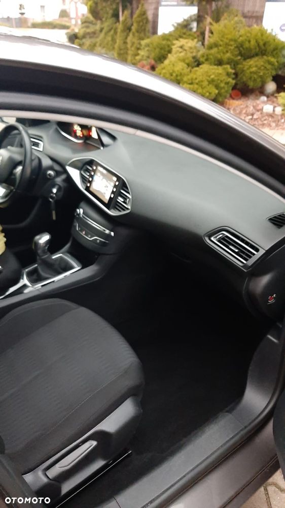 Peugeot 308 1.6 HDi Access - 16