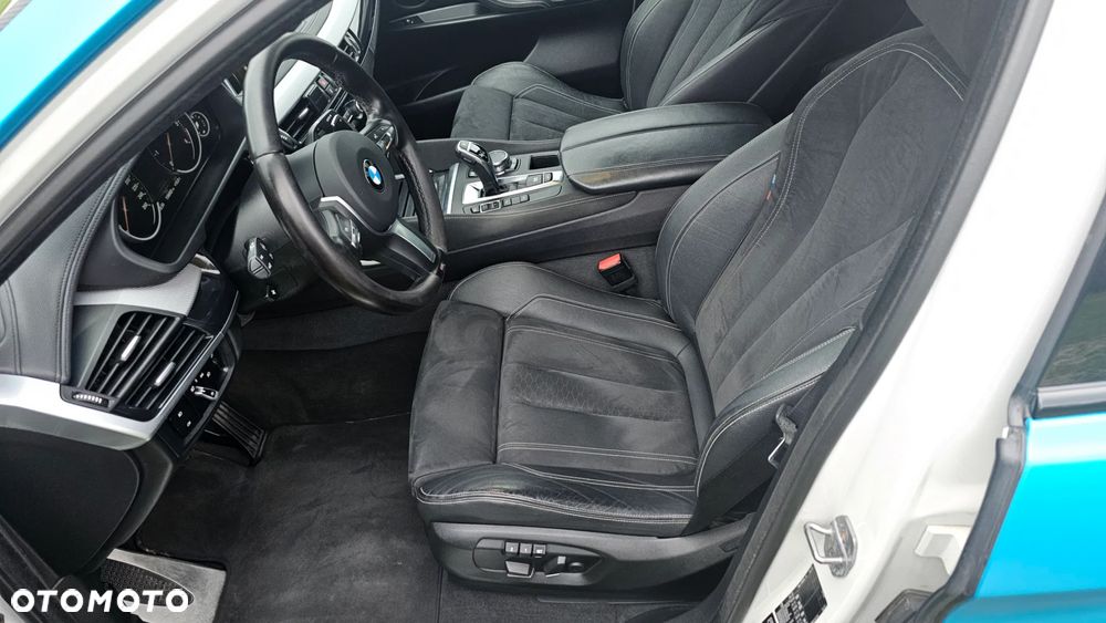 BMW X6 xDrive30d - 12