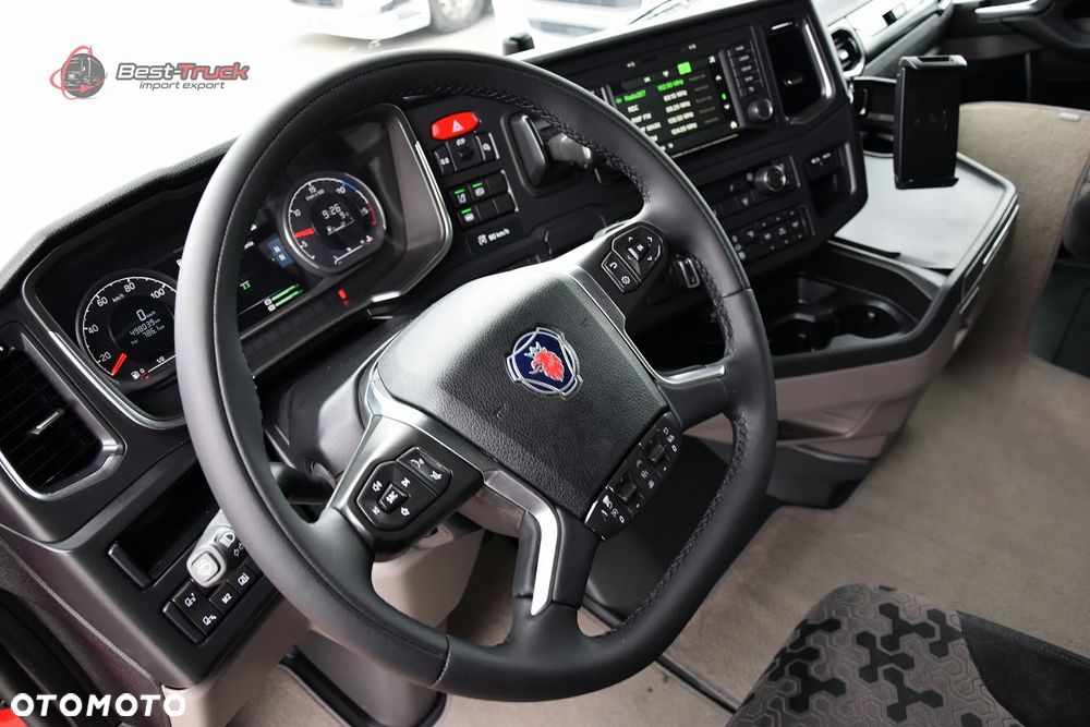 Scania S450 / FULL LED / KLIMA POST. / RETARDER / ZBIORNIKI  1400 L /  DUŻE ZEGARY - 27