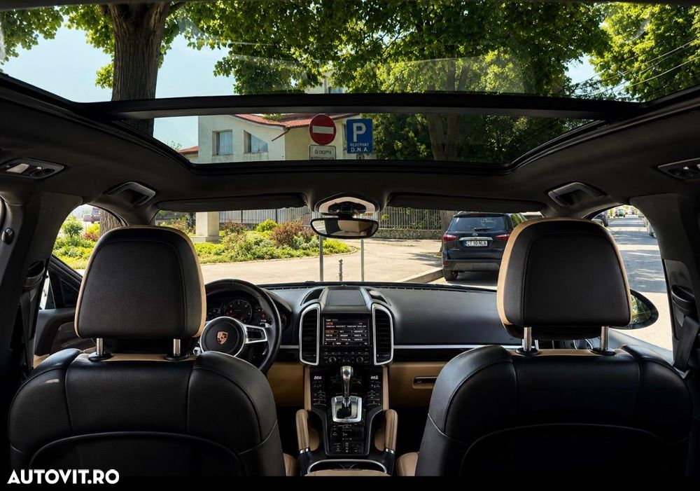 Porsche Cayenne Platinum Edition - 6